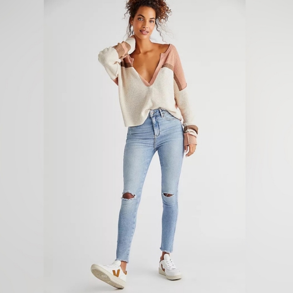 Free People Raw High Rise Jegging in Sweet Blue